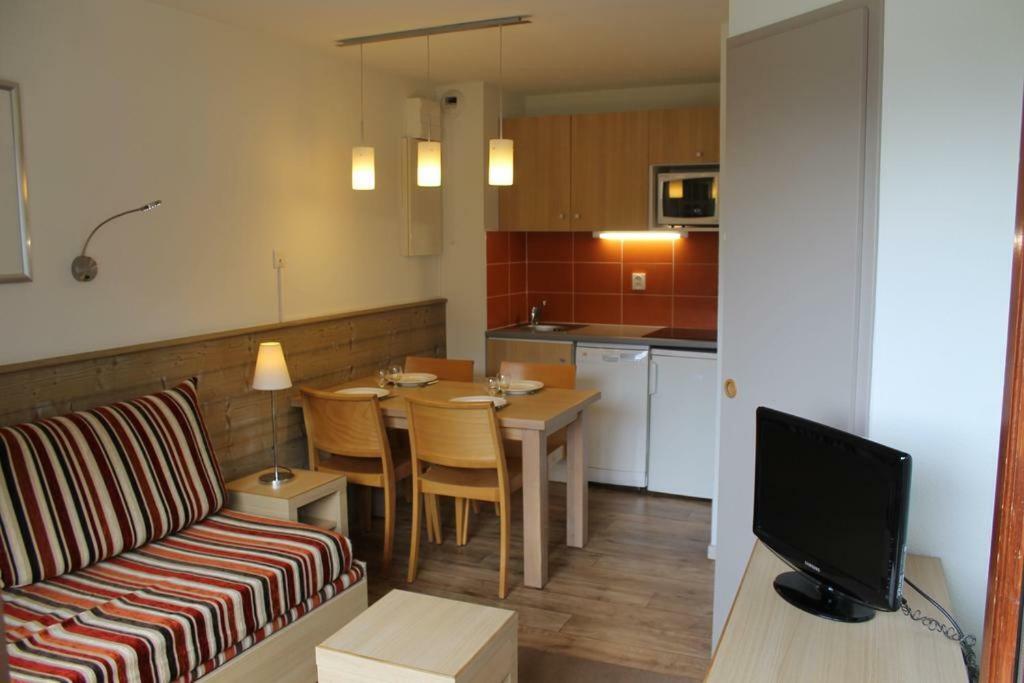Appartement La Tania 2 Pieces Garage Dans Chalet Pied Pistes エクステリア 写真