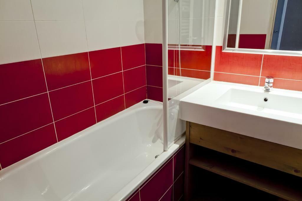 Appartement La Tania 2 Pieces Garage Dans Chalet Pied Pistes エクステリア 写真